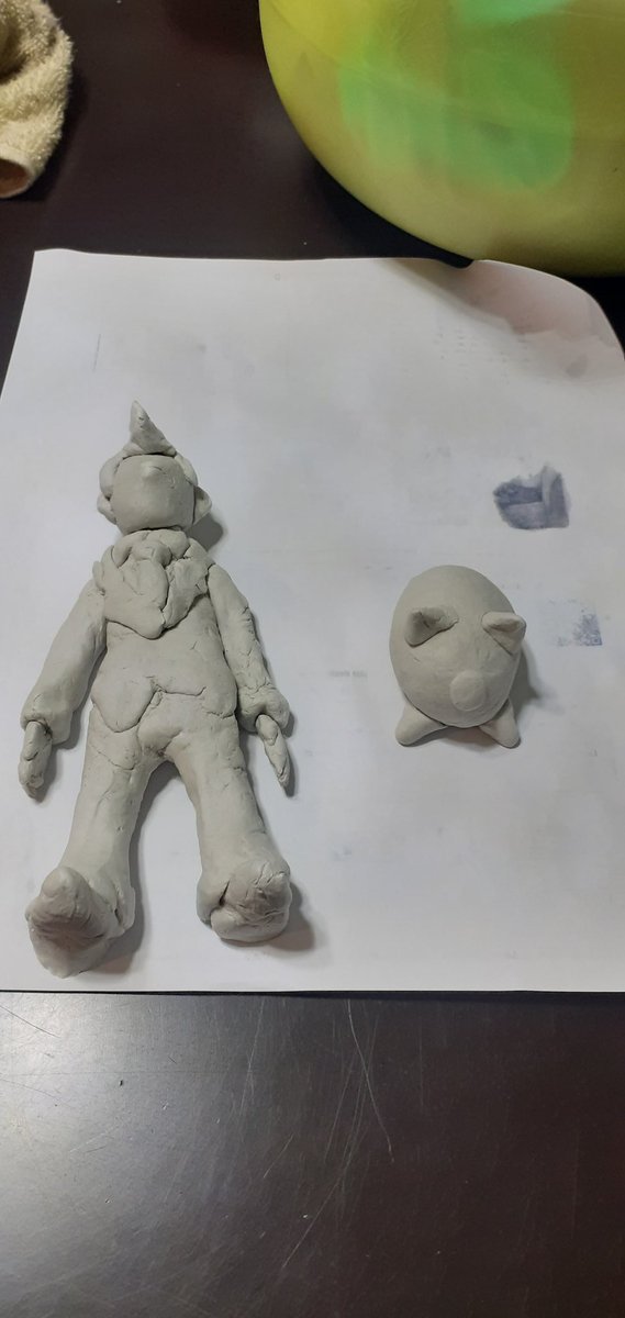 robber364_'s tweet photo. Unas figuras de arcilla qué hice junto a @AshleyMostaza
#Robbert364 #Robbert https://t.co/3CerRLxsZz