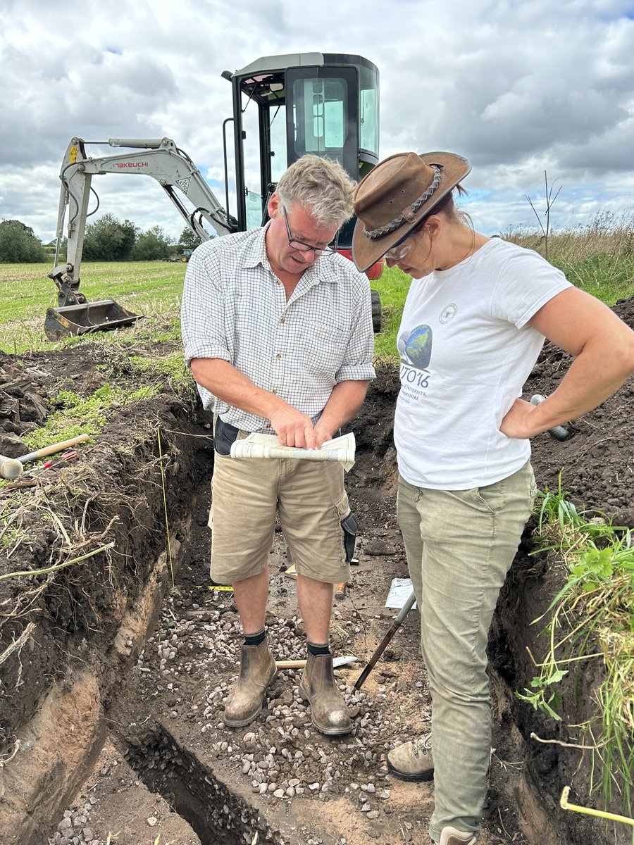 Julia Casperd tweet media