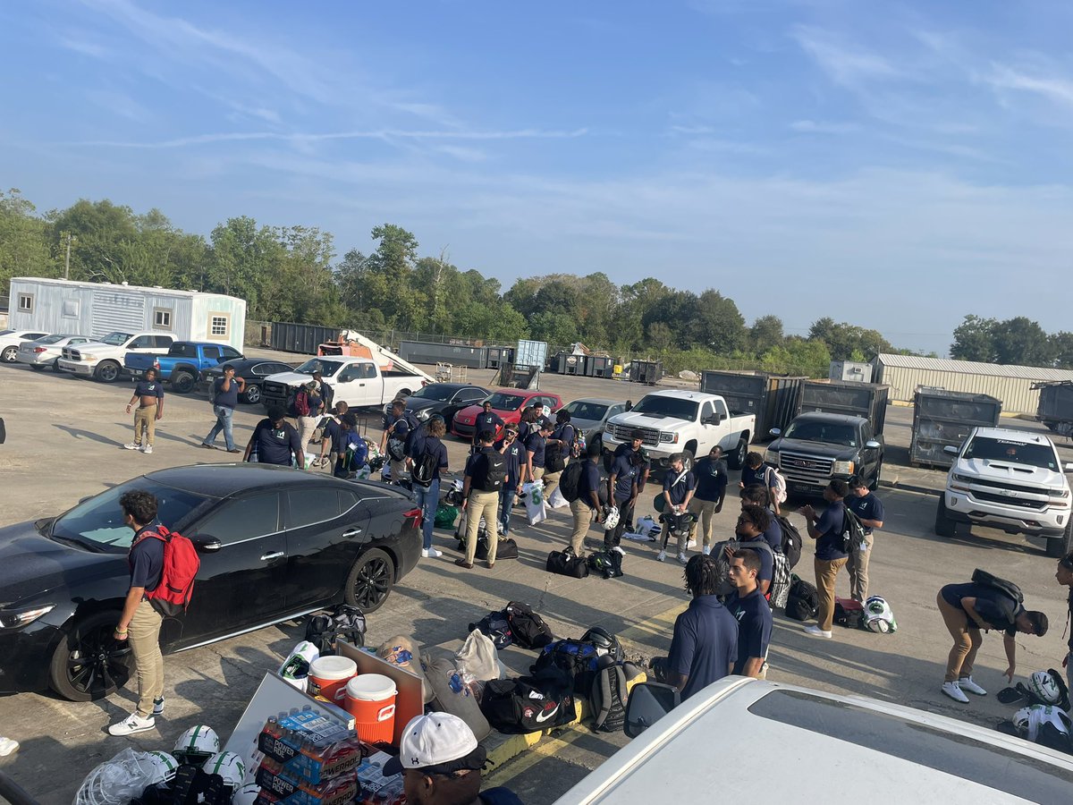 Malik Trollinger ✨ tweet media