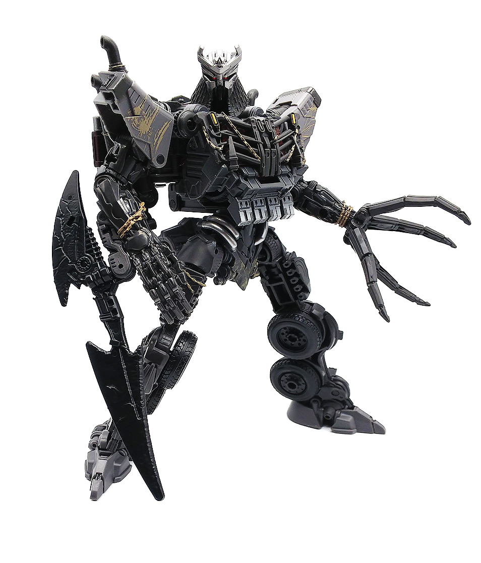 「TFスタジオシリーズ「スカージ」を手に入れた。頭部の集光ギミックが良き。」|ケースワベ【K-SUWABE】のイラスト