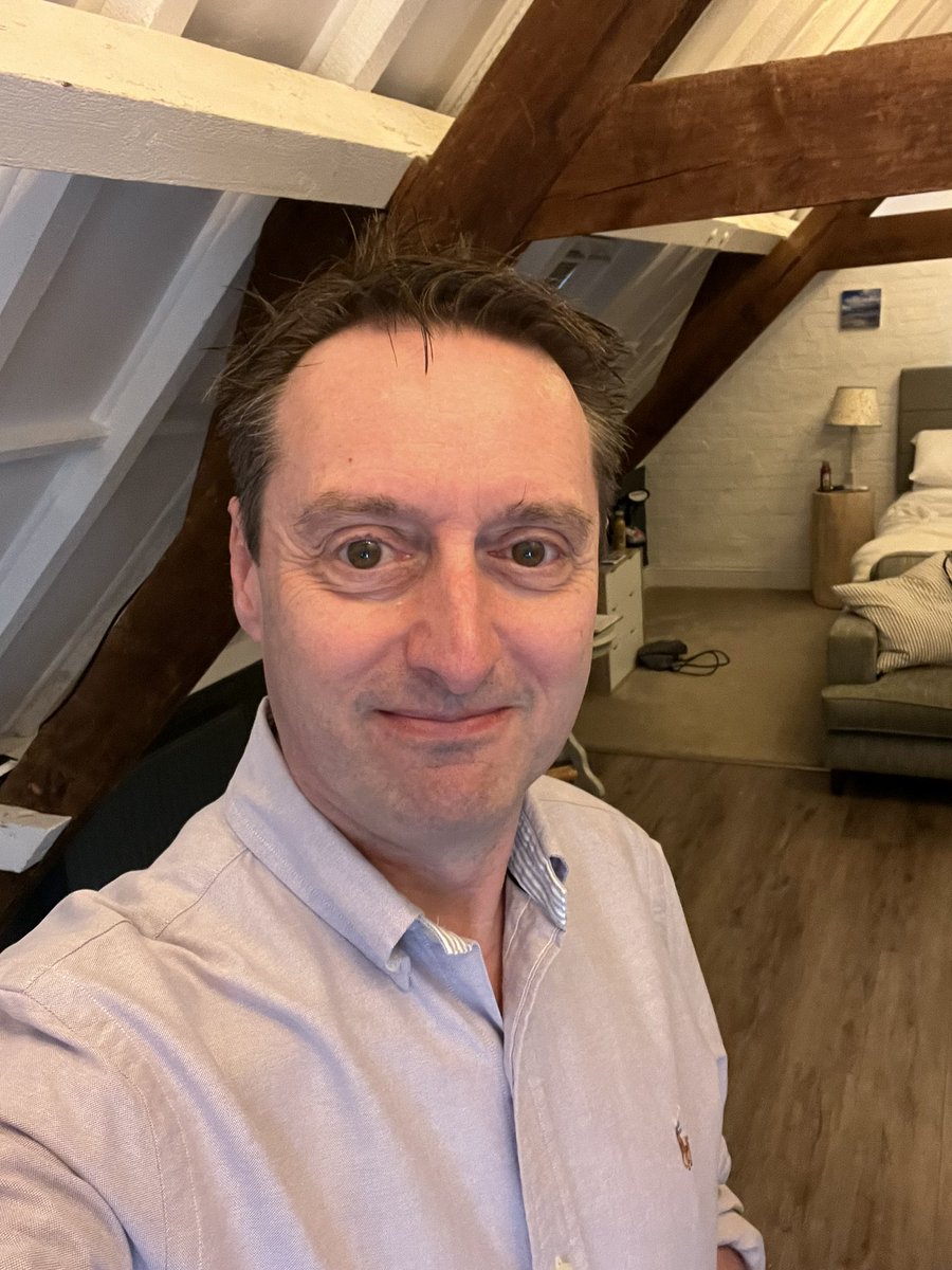 I am also 6’3” and 215 pounds #Trump