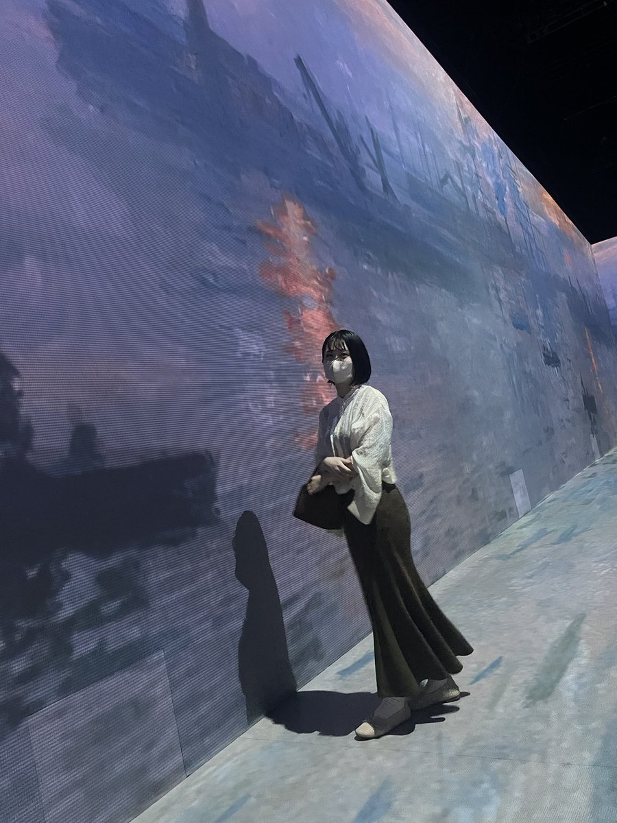 yarimi05's tweet photo. Immersive Museum🕊

念願の〜🫶🏻
大好きなルノワールとモネの作品と触れ合えて楽しすぎた🫧 https://t.co/9Mt9xbWyr7