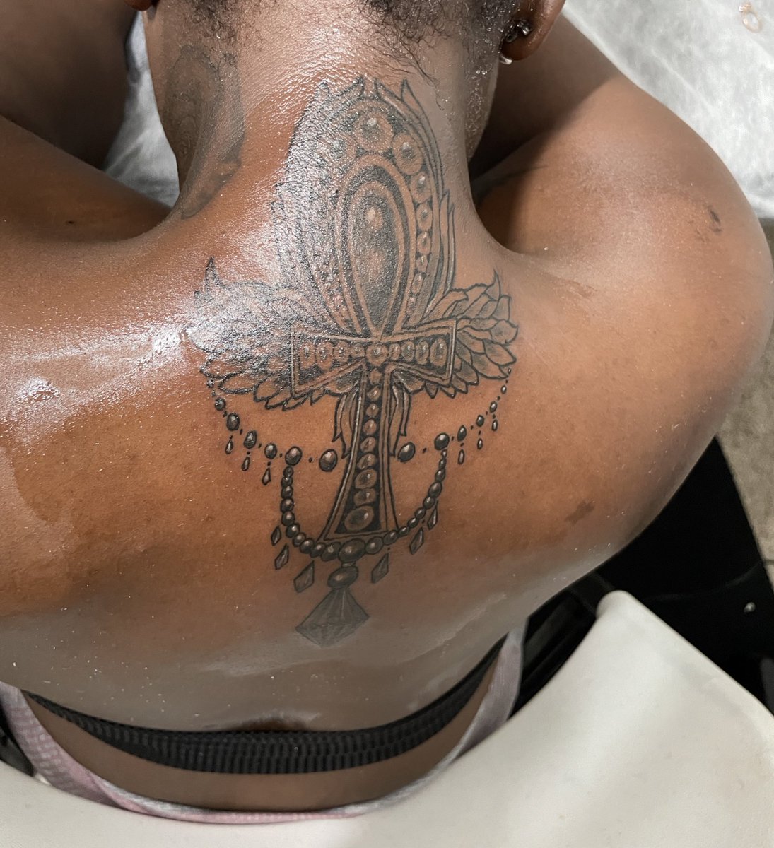oneof1_c's tweet photo. My tattoo man executed this flawlessly 🫶🏾 thats my dawg for sure. 
#Ankhcross https://t.co/4Sf5ytrhvc