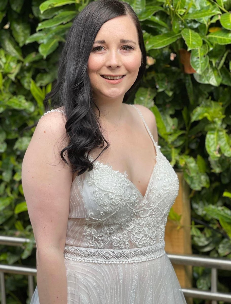 IvoryOfCheshire's tweet photo. Aliyah🤍

A beauty in boho!
The perfect dress for a simple wedding, civil ceremonies, destination weddings or even for your wedding evening gown!

Currently £799

#ivoryofcheshire #foreverivorygirls #bohovibes #weddingdress #bridalboutique https://t.co/aaQXb23Wx1