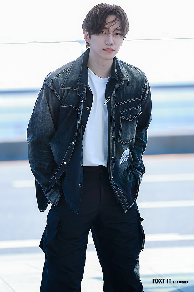 foxt_it's tweet photo. 230825 아레나 투어 인천-나고야 출국 2

#이준호 #준호 #LEEJUNHO #JUNHO #イジュノ #李俊昊 https://t.co/aee7RcxTb6