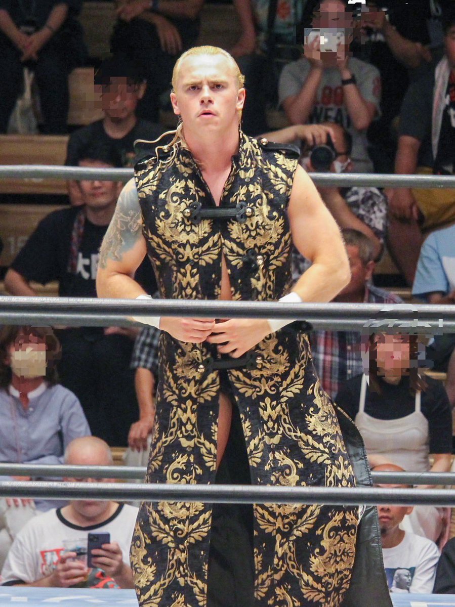 LeytonBuzzard's tweet photo. I just made my debut for @BJWOfficial at the World Famous Korakuen Hall.

Life is good 🙏🏼 #BJW 

🇯🇵

@BjwEnglish 

📸- @kappamkgreen https://t.co/k69AWL6N2e