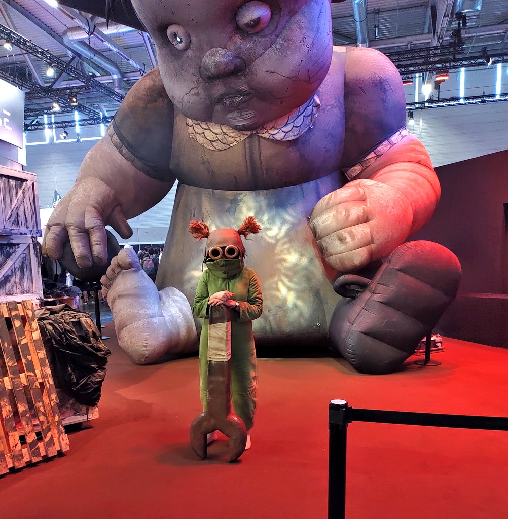 NanaOneNet's tweet photo. Das ist eindeutig kein kleiner Alptraum #gamescom2023 #Gamescom #LittleNightmares3 https://t.co/CWLG2yqtPs