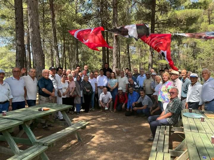 chpispartail's tweet photo. Sütçüler İlçe  Kongremizi gerçekleştirdik. Göreve yeniden seçilen Halil Bilgiç başkanımızı ve yönetimine başarılar diliyoruz. https://t.co/pGI9Z90gVE