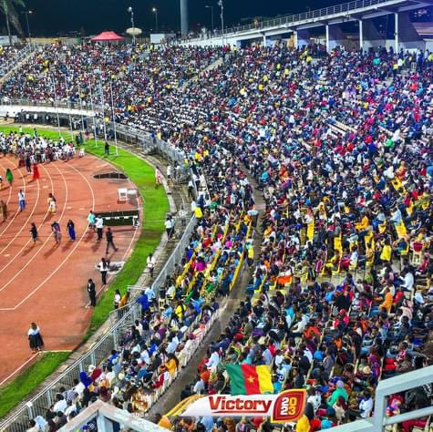 apostle1tenebe's tweet photo. Only a fool will say God is not involved here. in 2007,one crusade in Benin which I attended,during Papa’s preaching, he said;When ever  he sees football stadium packed full with football fans,he always tell God one day I will gather fan for Jesus in a stadium like this. REALITY. https://t.co/241GKblhm9