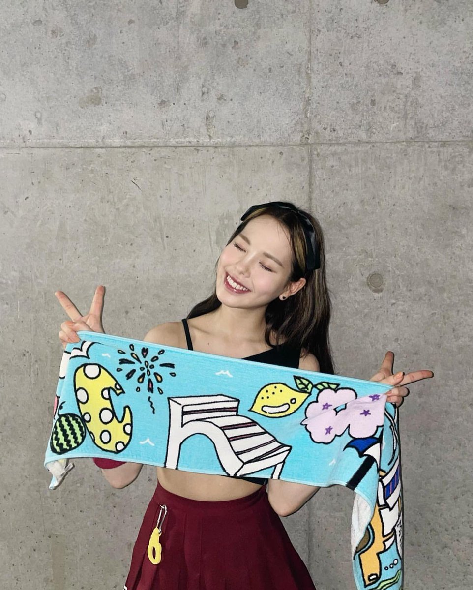 NiziUBrasil's tweet photo. Atualização de #MAKO no Instagram: (1/3)

🔗https://t.co/17J7Qt4EWO

#NIZIUGRAM #NiziU @NiziU__official https://t.co/ctzcnufvVF