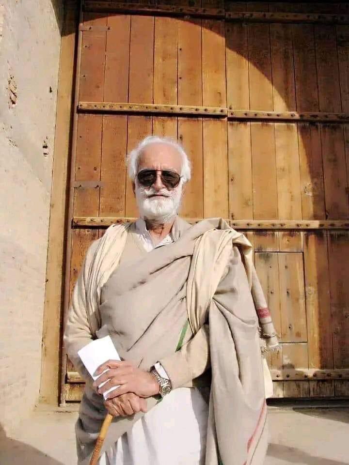 As long as the plains witness fire and flame, you live on
As long as the last star the heaven does claim, you live on
As long as a jasmine blossoms on the lap of the earth
As long as lightning strikes over mountain, you live on

Mubarak Qazi
Traslted from Balochi by <a href="/FazalBaloc/">Fazal Baloć</a>