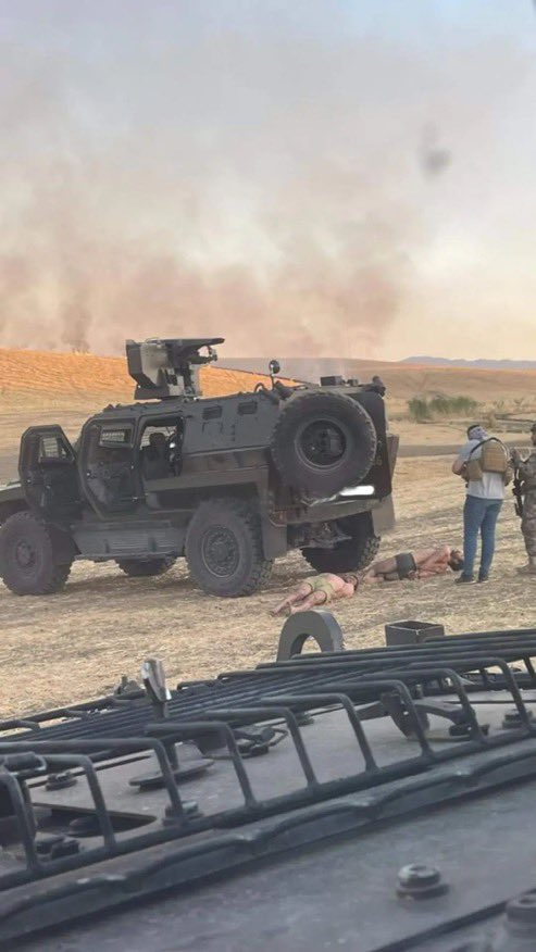 🔴 Diyarbakır kırsalında, 3 PKK'lı teröristin etkisiz hale getirildiği operasyondan görüntü.