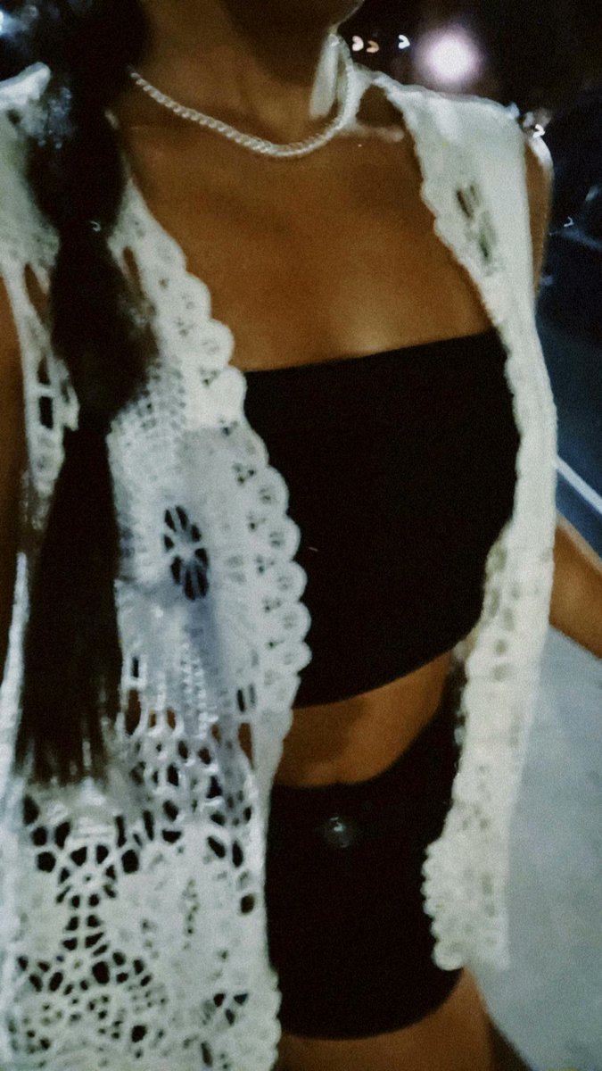 Beaaa08_'s tweet photo. 🌛💘🌛💘🌛💘🌛 https://t.co/4dyGzOvp4T