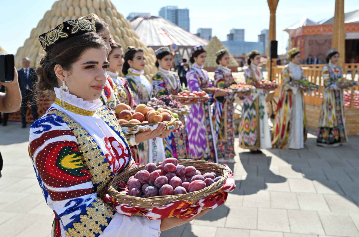 SSharifava's tweet photo. #Cultural Day of #Tajikistan in #Kazakhstan https://t.co/Pl4DbjMVeK