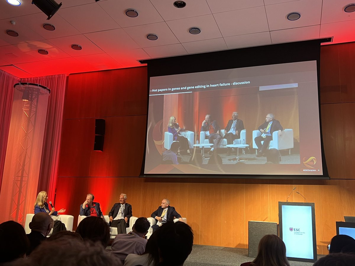BondueAntoine's tweet photo. Very exciting data at #esc #session on genes and gene editing in heart failure! A quick but very efficient look into the (close) future! 🙏#escgenomics @CSHeartResearch @AndreasZeiher @SilviaPriori1 @laurazelarayan2 @GiaccaMauro https://t.co/UrKqyaliHm