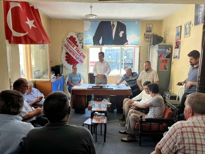 chpispartail's tweet photo. Şarkikaraağaç İlçe Kongremizi tamamladık. Göreve yeni seçilen İlçe Başkanımız Şaban Gözcü ve yönetimine başarılar diliyor , önceki dönem kıymetli İlçe Başkanımız Ramazan Akkın ve yönetimine çalışmaları için teşekkür ediyoruz. https://t.co/Lg1iUcy5kl