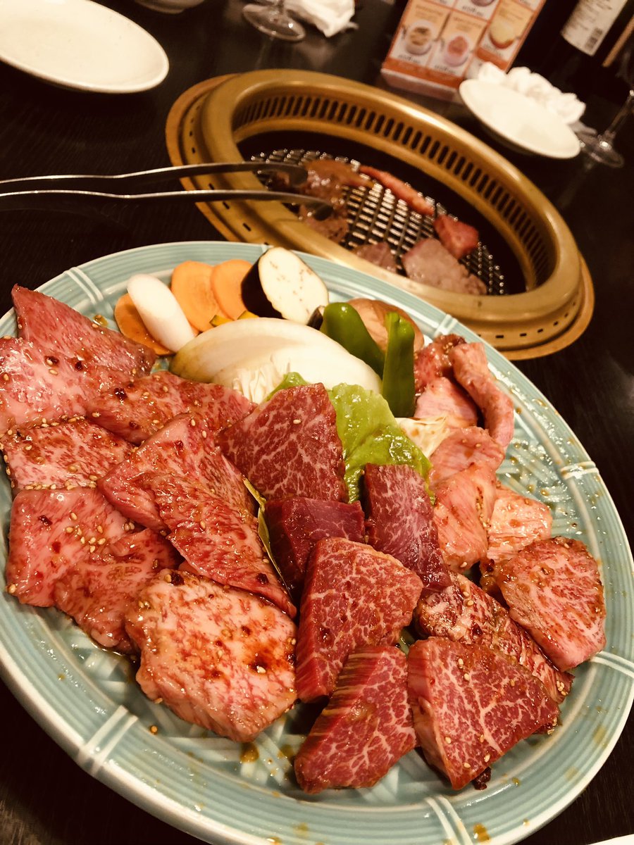 unicoroxx's tweet photo. 久々焼肉🐂飛騨牛やわらか♪ https://t.co/fSJpBmbcPN