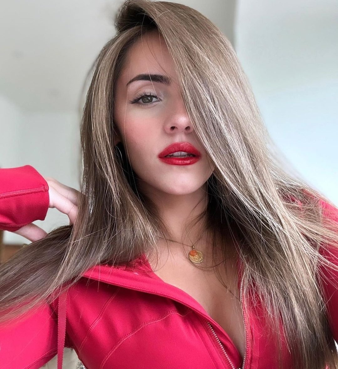 alinebecha's tweet photo. Hey guys show me your talent #cumtribute #cocktribute #cumslut #redlips #bigcock #horny #jerktribute #wanktribute https://t.co/HpZPqjAGYz