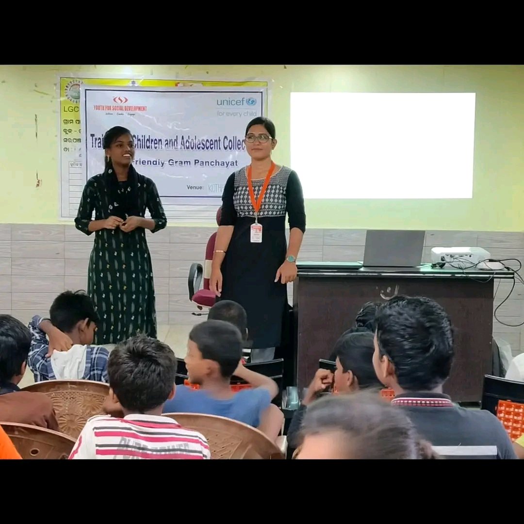 YSDIndia's tweet photo. Our Transformative initiative for EMPOWERING GIRLS to shape their destiny & thrive. Nurturing girls with #education #lifeskills #employability #healthhygiene #genderequality and educating #citizenship & #leadership Join us celebrating progress,igniting dreams #WomenEqualityDay https://t.co/7OsM4zLjxg
