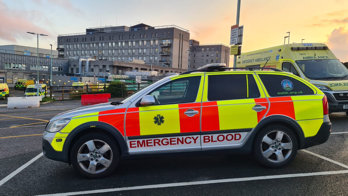 We may be a blood bike service, but we also have volunteers who drive our blood cars to support the service. For more details on volunteering please contact info@swbb.org.uk
#volunteers #bloodbikes #bloodcars #supportingthenhs