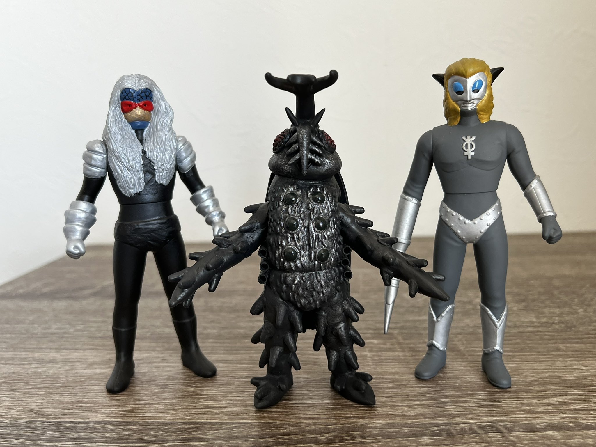 怪獣 ウルトラマン ソフビ リペイント カスタム 『ケットル星人』 キヌタぬき on X: 