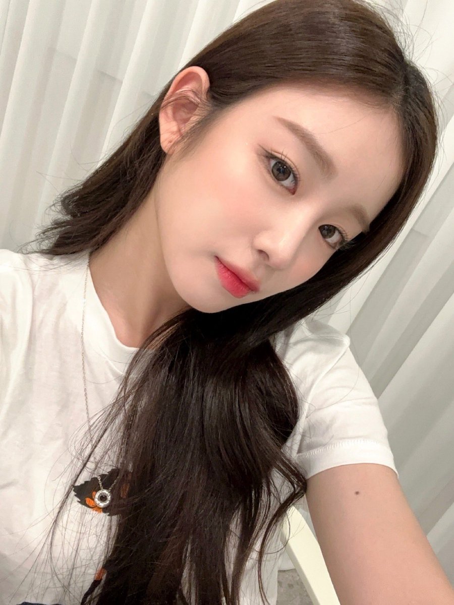 WOOAH 우아 tweet media