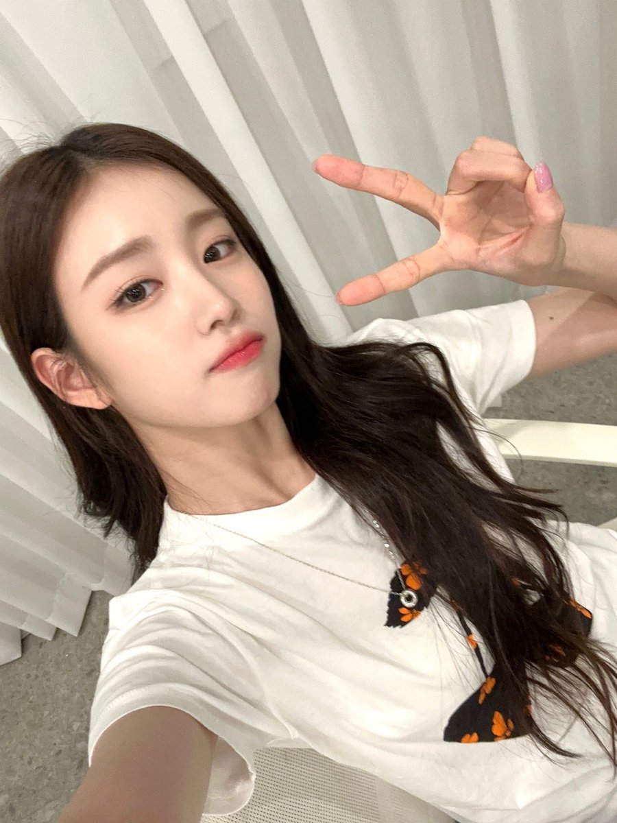WOOAH 우아 tweet media