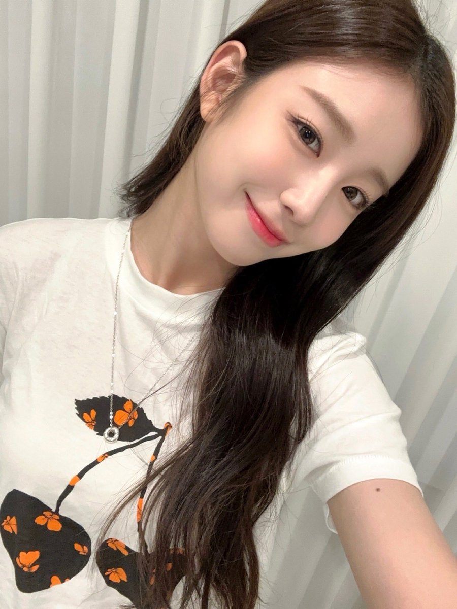 WOOAH 우아 tweet media