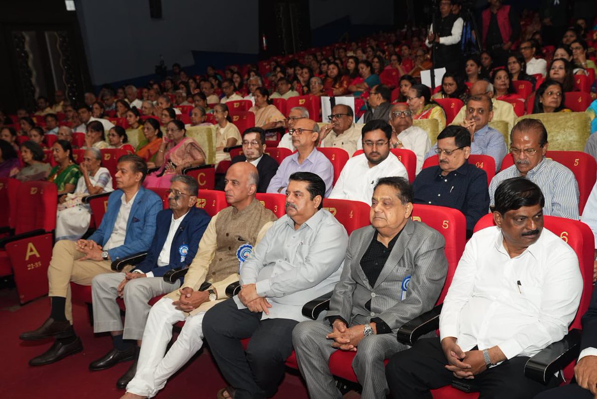 manoj_kotak's tweet photo. Today Attended the Grand Finale of the Centenary Year of Sheth Dhanji Devshi Rashtriya Shala at Zaverben Popatlal Auditorium in Ghatkopar - East. A truly inspiring event celebrating a hundred years of educational excellence! 

On this Occasion Chancellor of Somaiya Vidyavihar University Sameerbhai Somaiya, Sheth Dhanji Devshi Rashtriya Shala Trustee & President Smt Manjulaben Shah, Bhalchandra Shirsat, Vamanbhai Mehta, Kantibhai Goshar, Nitin Dedhia, Smt Hema Shah, Bimal Gala, Smt Bhadra Shah, and other dignitaries were present.