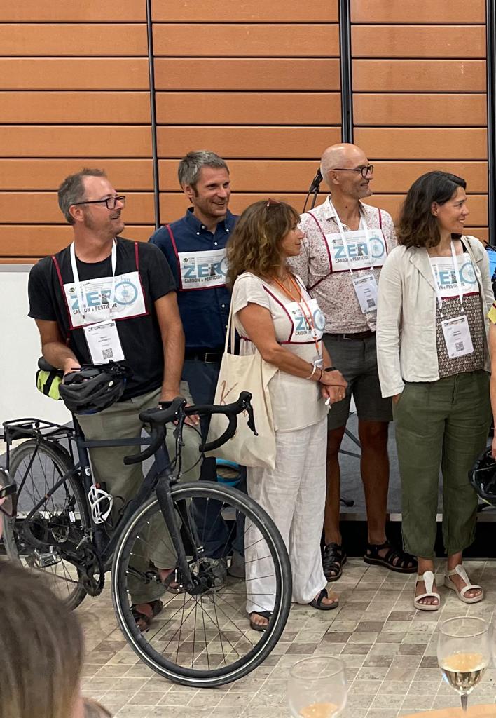 SIPaV_92's tweet photo. A nice group cycling to #ICPP2023 . #SIPAV also had a biker, great job #matiaspasquali
#zerocarbon & #zeropesticide https://t.co/FHFmzS3Yhk