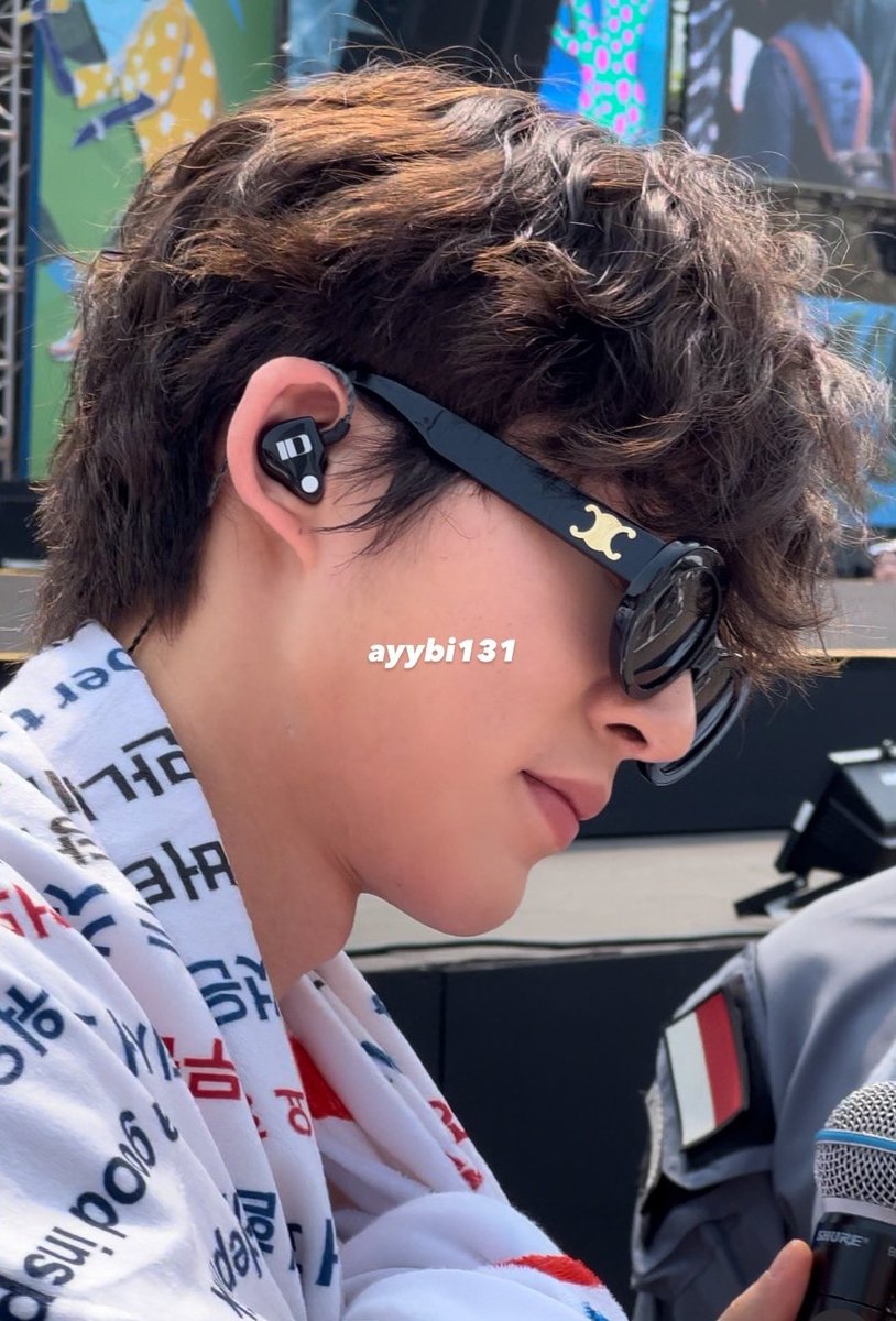 HANDSOME GILAK!!

Hanbin 230826