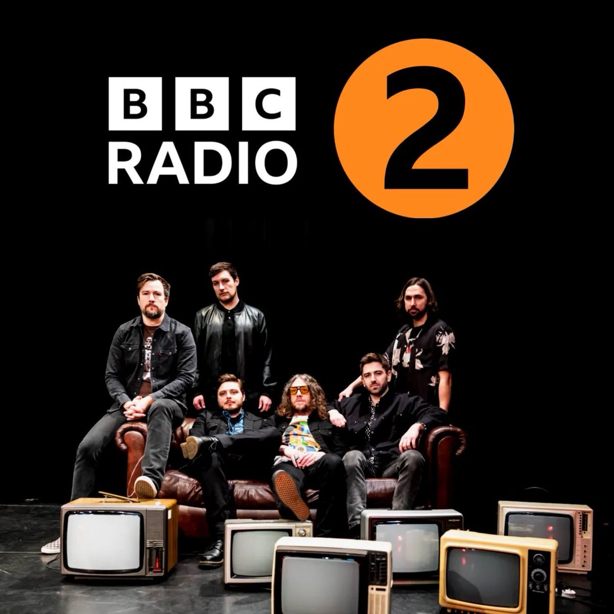 theheavynorth's tweet photo. "That's #TheHeavyNorth with 'Round Again'! Their debut album came out last year and there's another one on the way called #DeltaShakedown" 

A massive thanks to legendary DJ Johnnie Walker MBE @piratejw for spinning our latest single '#RoundAgain' on last night's The Rock Show on @BBCRadio2 and mentioning our upcoming second album 'Delta Shakedown' - out Friday 20th October

Listen again on the @BBCSounds App or at the link below (8 mins in) 
https://t.co/uOyLcQZbc1

Pre-order 'Delta Shakedown' on 12" vinyl, CD or as part of a ticket bundle for our album launch shows and signing

@waxandbeans BURY (Fri 20th Oct)
https://t.co/ZEhaknZcUl

@jacrecordstore LIVERPOOL (Sun 22nd Oct)
https://t.co/dAM6zhynFl