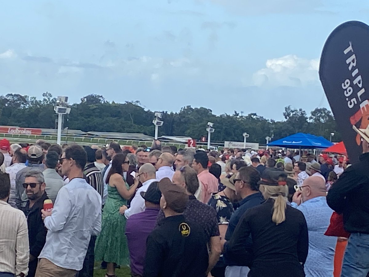 ricmacracing's tweet photo. Cairns Cup Day A ripper - and for my Victorian Friends the Legendary Bluey Forsyth (from The Western districts) presented with a memento from the club for 25 consecutive cup calls https://t.co/QwcdyyJAQX