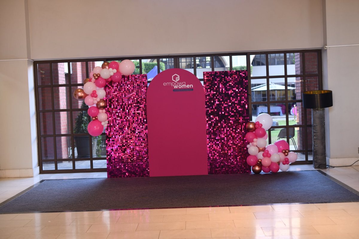 EmpowaWomen's tweet photo. Are you here? 

#empowawomen #empowaher #empowerher https://t.co/Ffo5nEEYdy