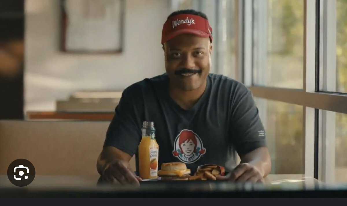 subzero315's tweet photo. Ok guys no I am not the guy from the @Wendys commercials. Yes we are the same complexion have the same stache, and yes I’ve done background acting but no friends and family that’s is not me, I’m not that lucky https://t.co/P9g0WC2KoI
