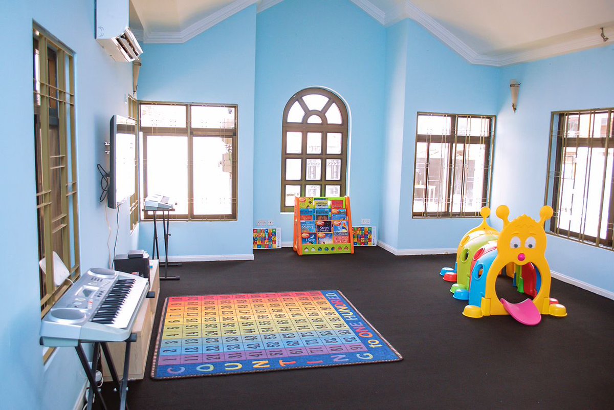 The Global Teacher ✨ tweet media