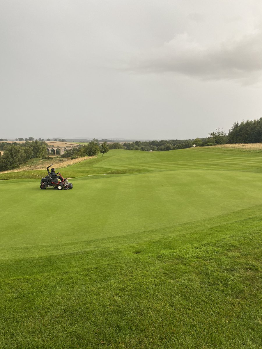 After heavy rain throughout the night and this morning our Gents pair Open goes ahead as normal ✅☔️💪@RGCgreenkeepers @The_Roxburghe