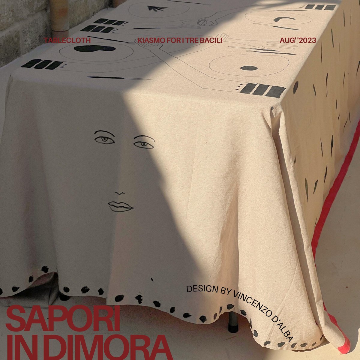 Una mise en place unica per un luogo d'eccezione!   La tovaglia e le ceramiche sono unite tra loro da un unico segno distintivo: la mano di <a href="/Vincenzo_DAlba/">Vincenzo D'Alba</a> 

@kiasmo_ firma così la sua tavola prodotta in collaborazione con @itrebacili   
kiasmo.it