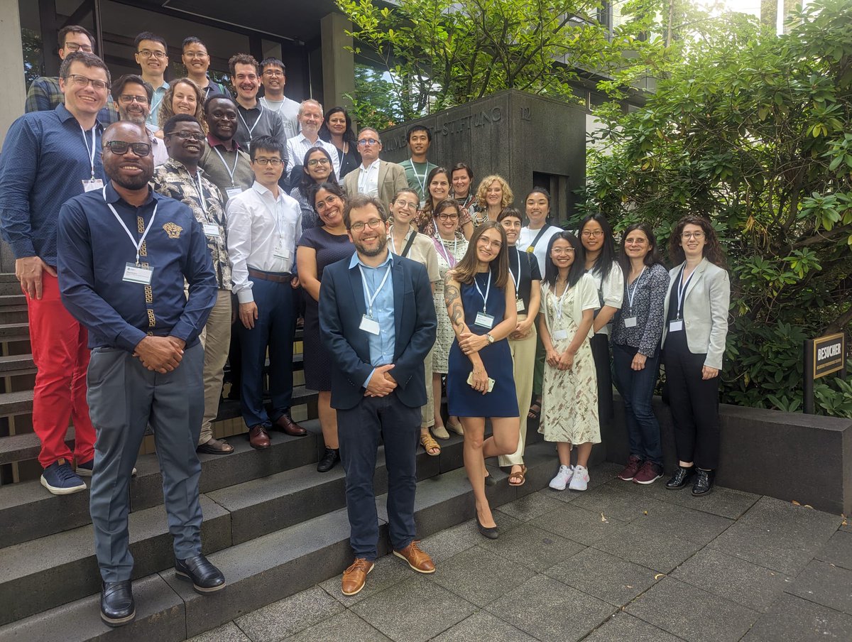 PengfeiLi0606's tweet photo. The two-week #AvHStudyTour has come to the end. It was a wonderful journey. Thanks @AvHStiftung. It's great to be #Humboldtians. https://t.co/jOeDYyDWFh