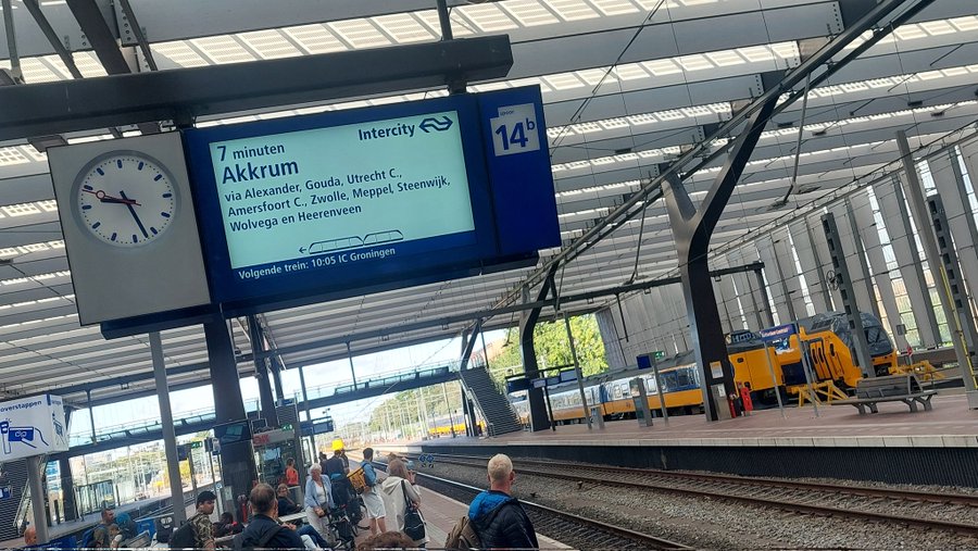 Akkrum als eindstation op NS-borden