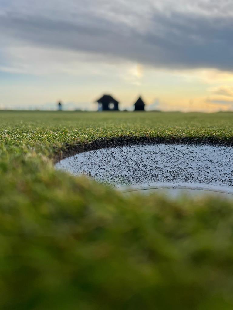 RoyalStGeorges's tweet photo. Perfection. https://t.co/zxLLT6E6DV