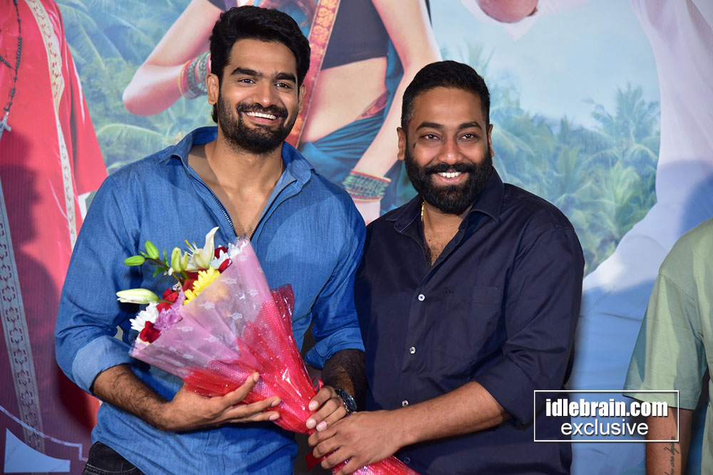 idlebraindotcom's tweet photo. #Bedurulanka2012 Success Meet

https://t.co/reLyWlhOP3 https://t.co/kL0Jz4a4kE