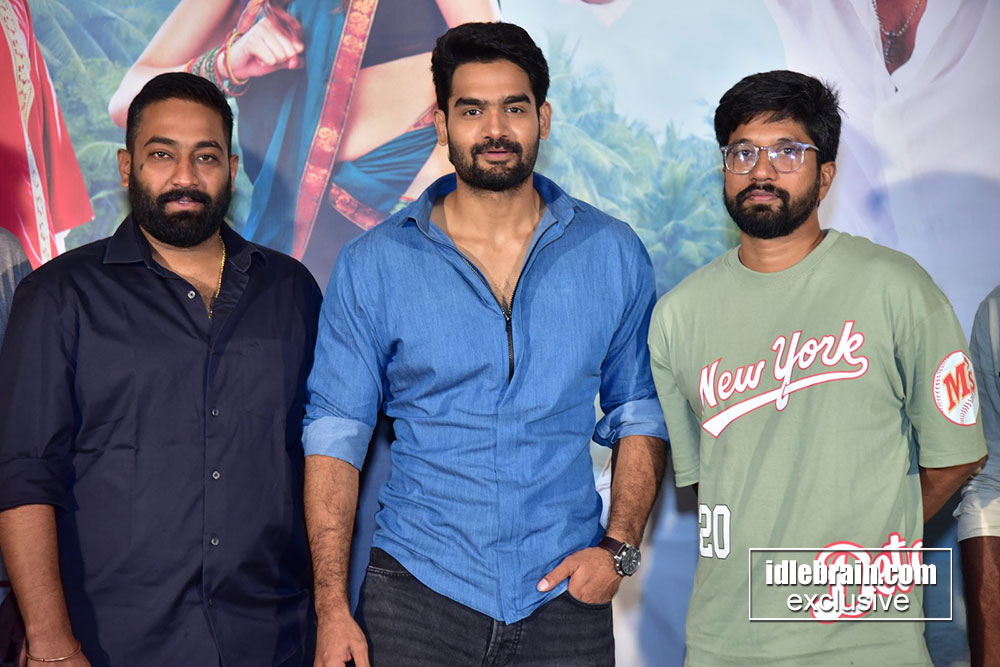 idlebraindotcom's tweet photo. #Bedurulanka2012 Success Meet

https://t.co/reLyWlhOP3 https://t.co/kL0Jz4a4kE