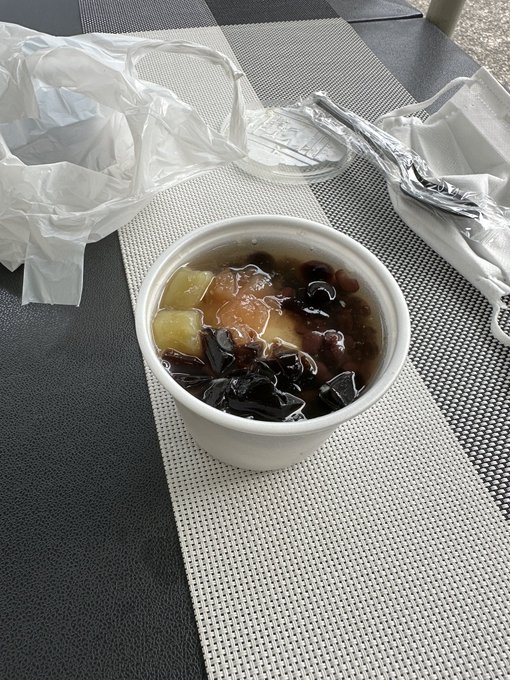 はあああああ
豆花美味いぃぃぃ 