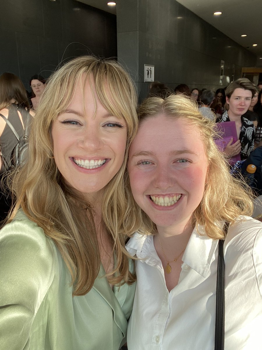 ngeline__'s tweet photo. Happy birthday to the sunshine of my life.
@D_SAVRE Thank you for shining and bringing love and happiness wherever you go. Thank you for everything you bring me everyday. i love you 🤍☀️ https://t.co/O6DqhoTPbt