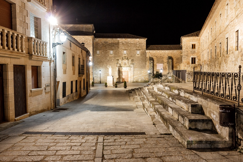 LosPueblosmbe's tweet photo. Este sábado de viaje a Caleruega, Covarrubias, Frías, Lerma, Castrojeriz y Puentedey. Las localidades de la provincia de Burgos de la Red. El mundo rural es un tesoro escondido que nos conecta con nuestras raíces y nos recuerda la importancia de disfrutar de la buena vida https://t.co/46eGs9AMdA