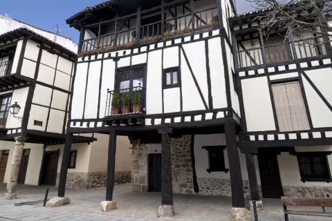 LosPueblosmbe's tweet photo. Este sábado de viaje a Caleruega, Covarrubias, Frías, Lerma, Castrojeriz y Puentedey. Las localidades de la provincia de Burgos de la Red. El mundo rural es un tesoro escondido que nos conecta con nuestras raíces y nos recuerda la importancia de disfrutar de la buena vida https://t.co/46eGs9AMdA
