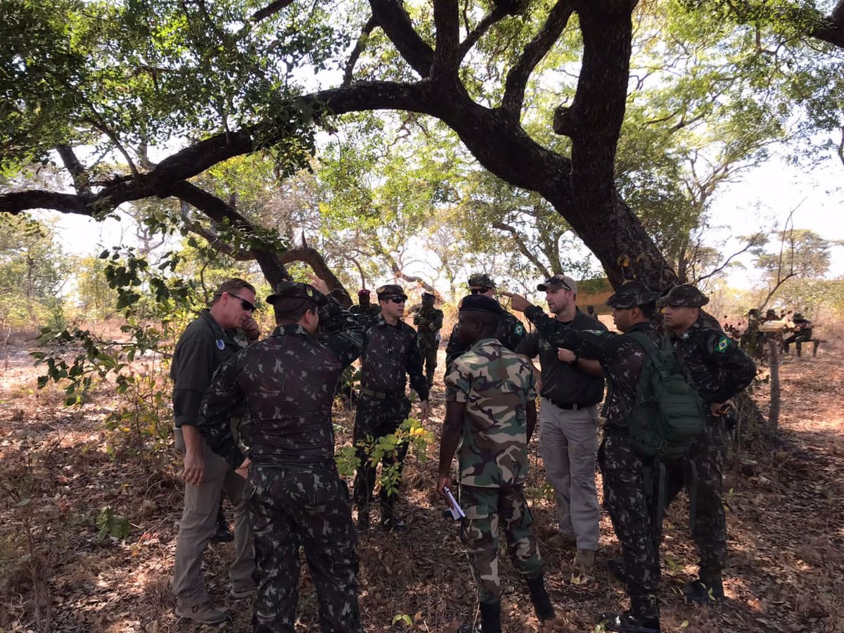 Peace Support Operations Training Center - Malawi (@psotcmalawi) on Twitter photo A team of MDF and JWMTT instructors from <a href="/exercitooficial/">Exército Brasileiro 🇧🇷</a> conducting discussions before commencement of Jungle Warfare lessons. This is part of MALBATT 15 FIB 11 training prior to deployment to <a href="/MONUSCO/">MONUSCO</a> in #DRC. The training is also supported by <a href="/StateDeptPM/">Political-Military Affairs, US Dept of State</a> through #GPOI. A team of MDF and JWMTT instructors from <a href="/exercitooficial/">Exército Brasileiro 🇧🇷</a> conducting discussions before commencement of Jungle Warfare lessons. This is part of MALBATT 15 FIB 11 training prior to deployment to <a href="/MONUSCO/">MONUSCO</a> in #DRC. The training is also supported by <a href="/StateDeptPM/">Political-Military Affairs, US Dept of State</a> through #GPOI.