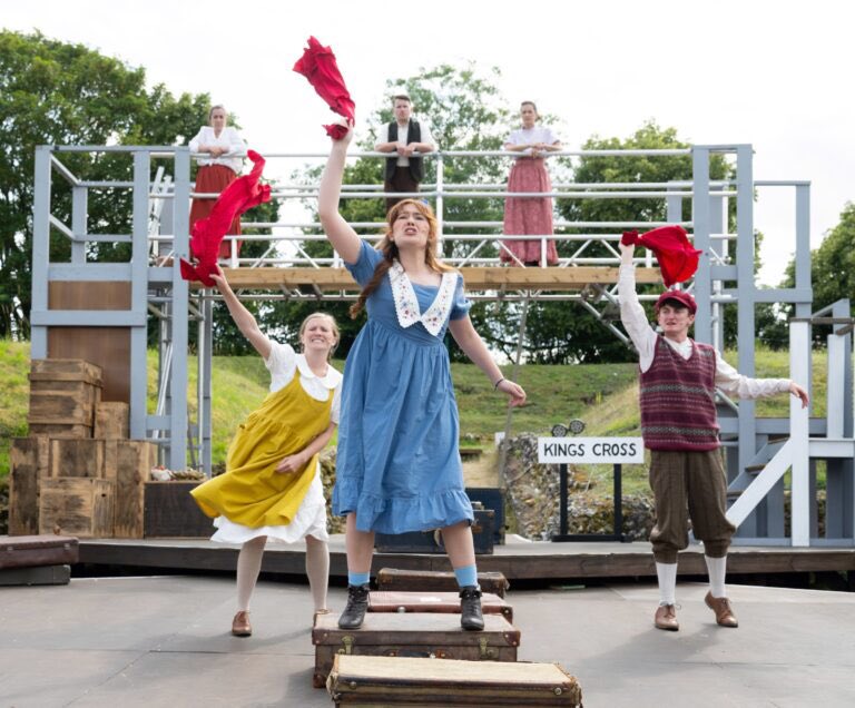 WillKirkham4's tweet photo. The Railway Chidren🚂
The dust has settled on my first professional job after drama school.
Loved every moment❤️ https://t.co/tOnBKtw3uh