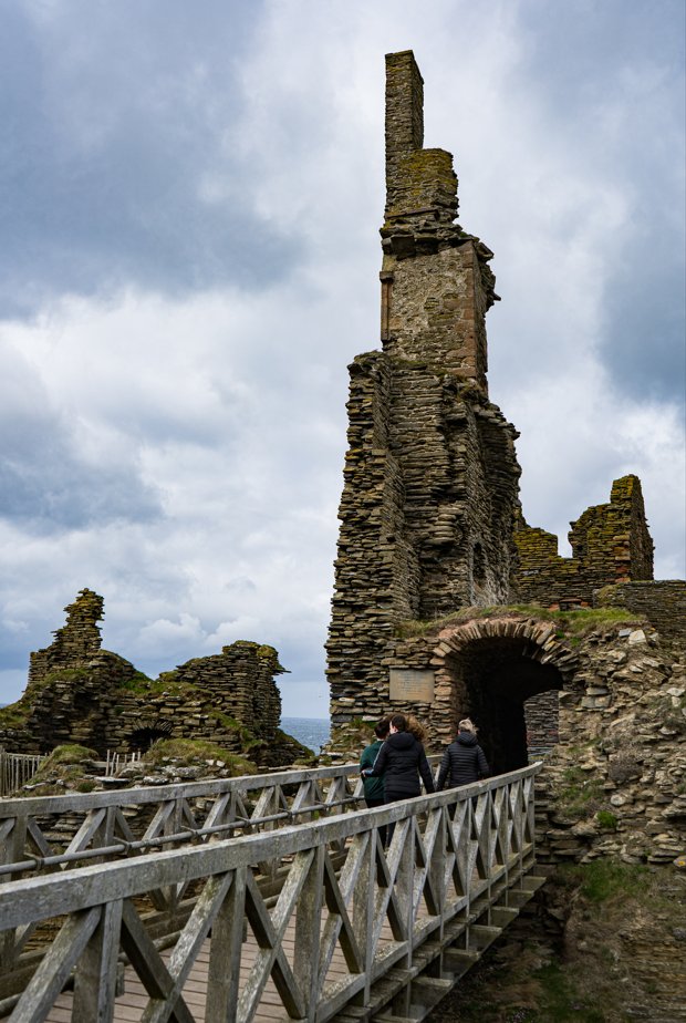 Who has visited Castle Sinclair Girnigoe on their travels? 
#RespectProtectEnjoy #Scotland #Travel #ScottishHighlands #NC500 #ExploreScotland #VisitScotland #NorthCoast500